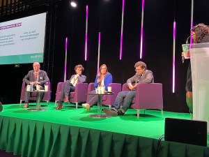 Table ronde «  Éduquer à l’IA : comment préparer les enseignants et les étudiants à la généralisation de l’IA »